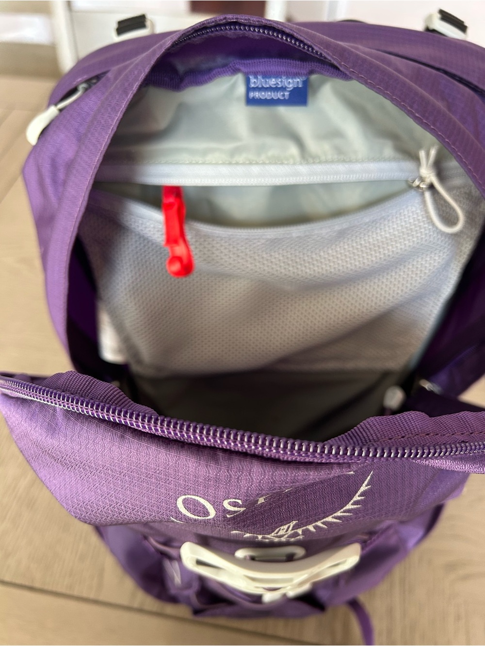 OSPREY Tempest 9 Daypack - Excellent condition - Picture 7 of 13